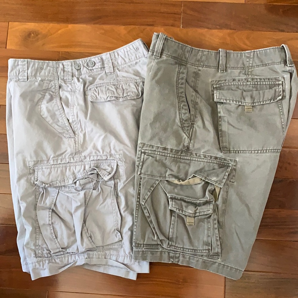 🦖2 pairs Cargo shorts